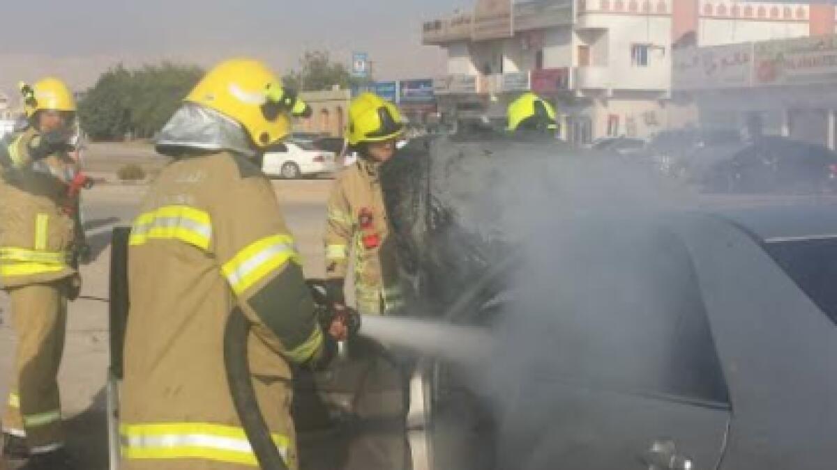 Car bursts into flames in RAK, no casualties reported