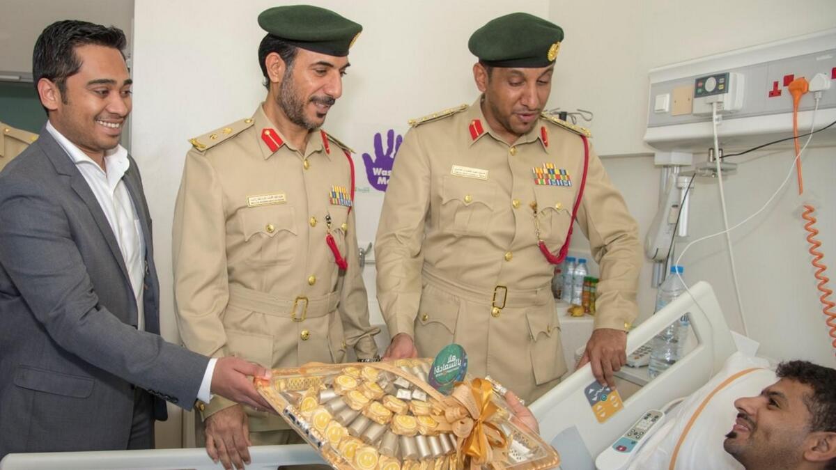 Dubai Police, Xpress Money spread happiness with chocolates 