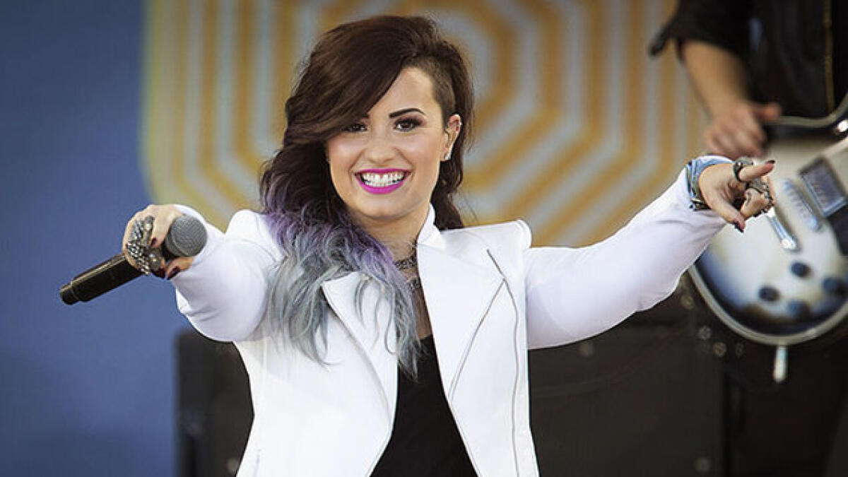 Demi Lovato checks into rehab to fight drug addiction 