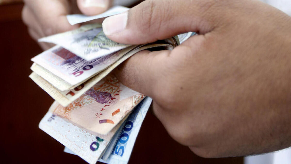 Some Sri Lankan banks stop buying Qatar riyal