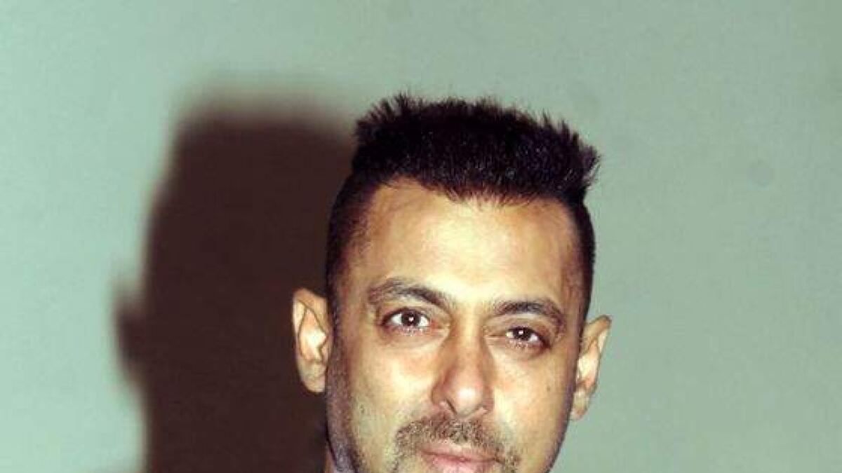 Arbaaz hopes Salman Khan gives clarification on rape comment