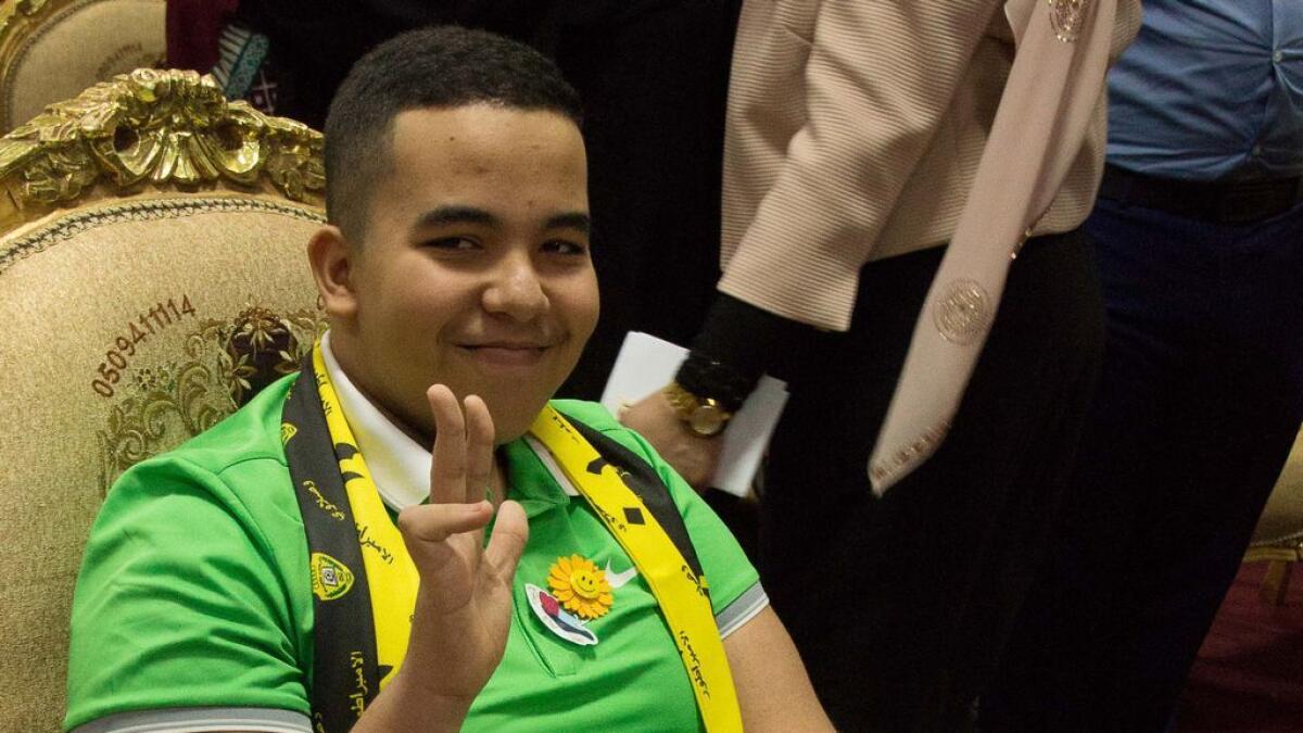 Special needs boy gets courage award from Dubai school