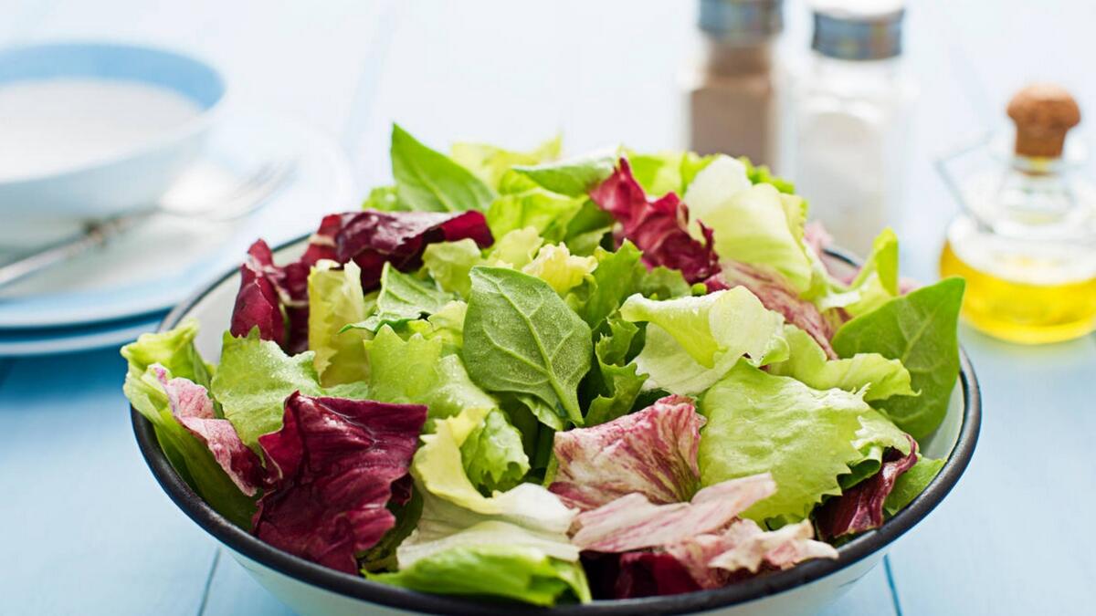 E. coli outbreak: Is it safe to eat leafy salad?
