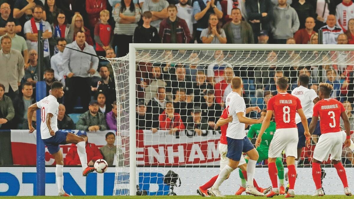 Rashford helps England get back to winning ways