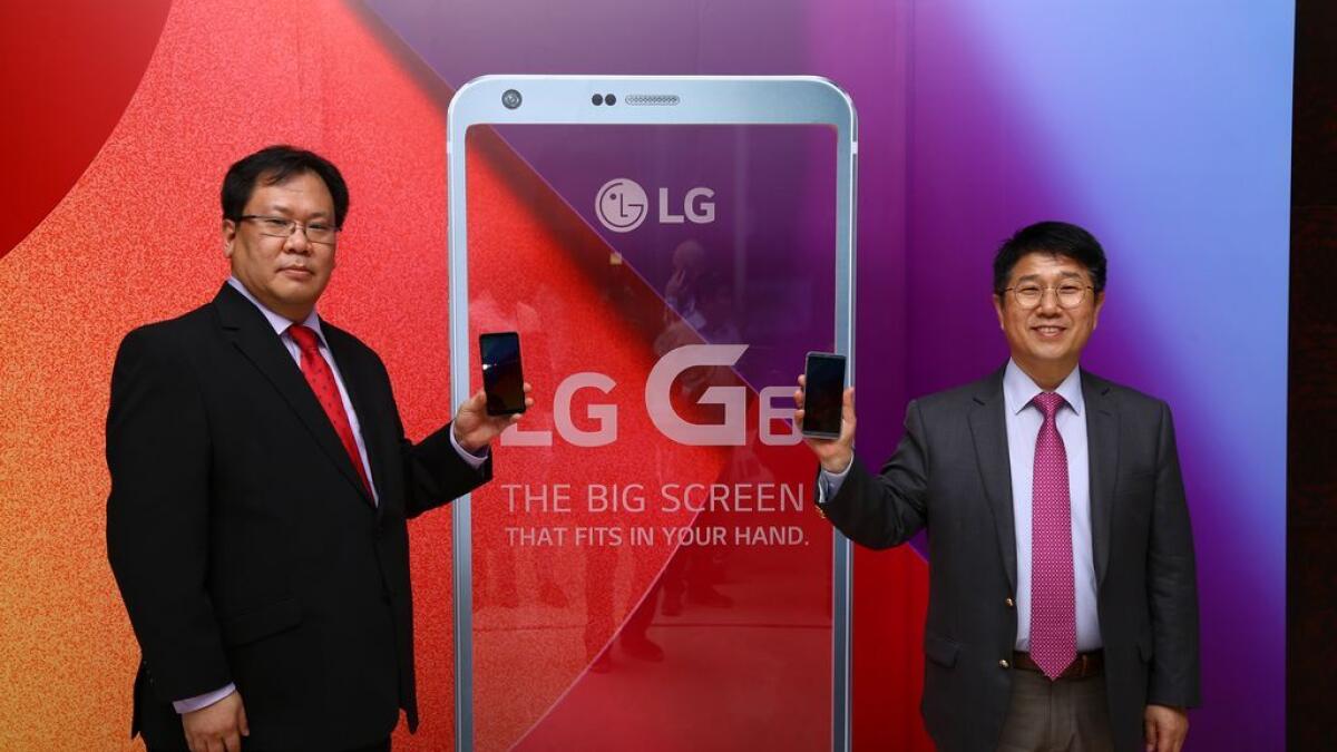 LG launches back-to-basics G6 smartphone in UAE