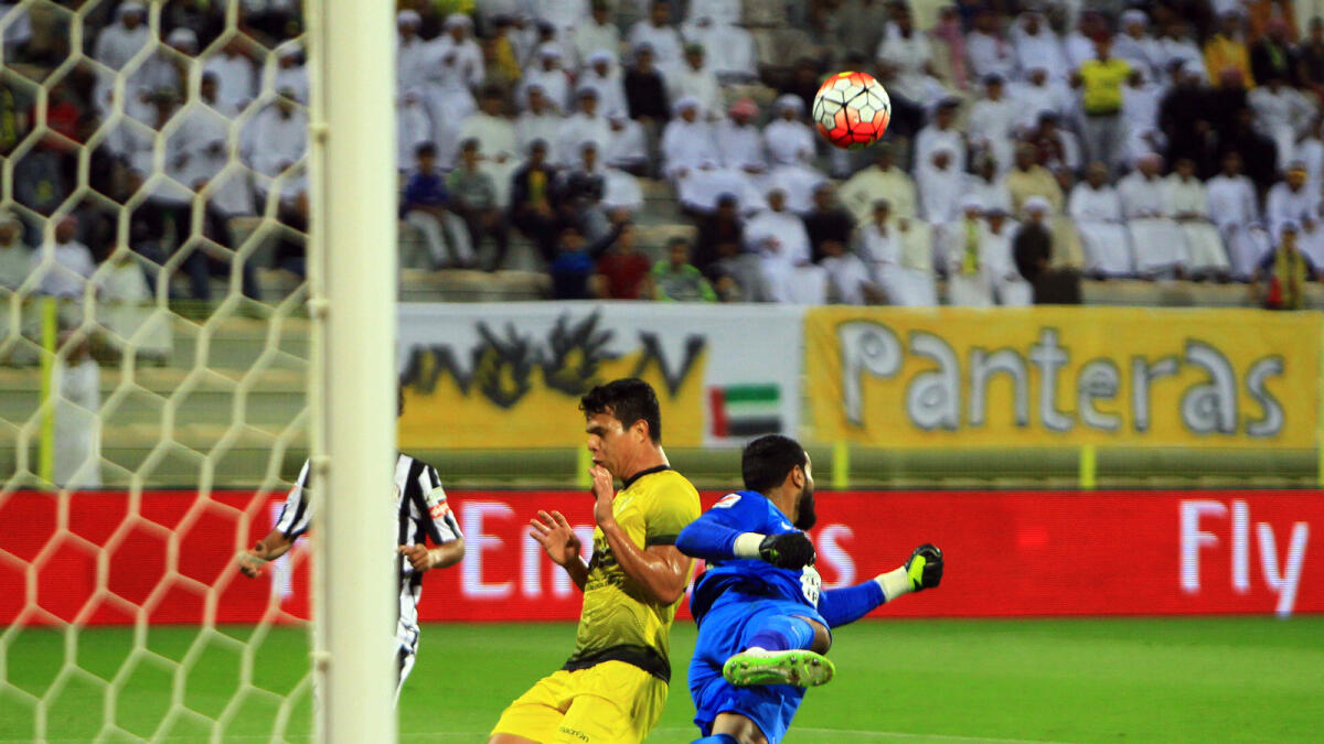 SP080116-NM-AGLEAGUE. Al Senani of Al Jazira and Caio of Al Wasl  in action during the AG League at Zabeel Stadium in Dubai on Friday.  