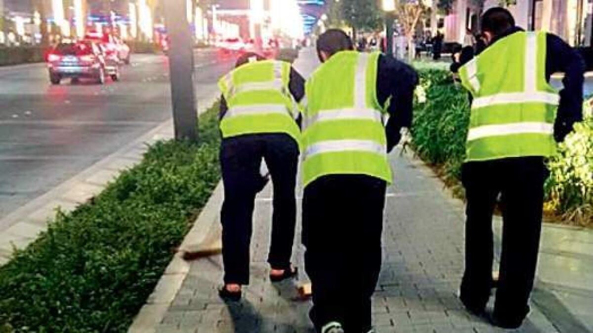 2 get community service for reckless driving in UAE