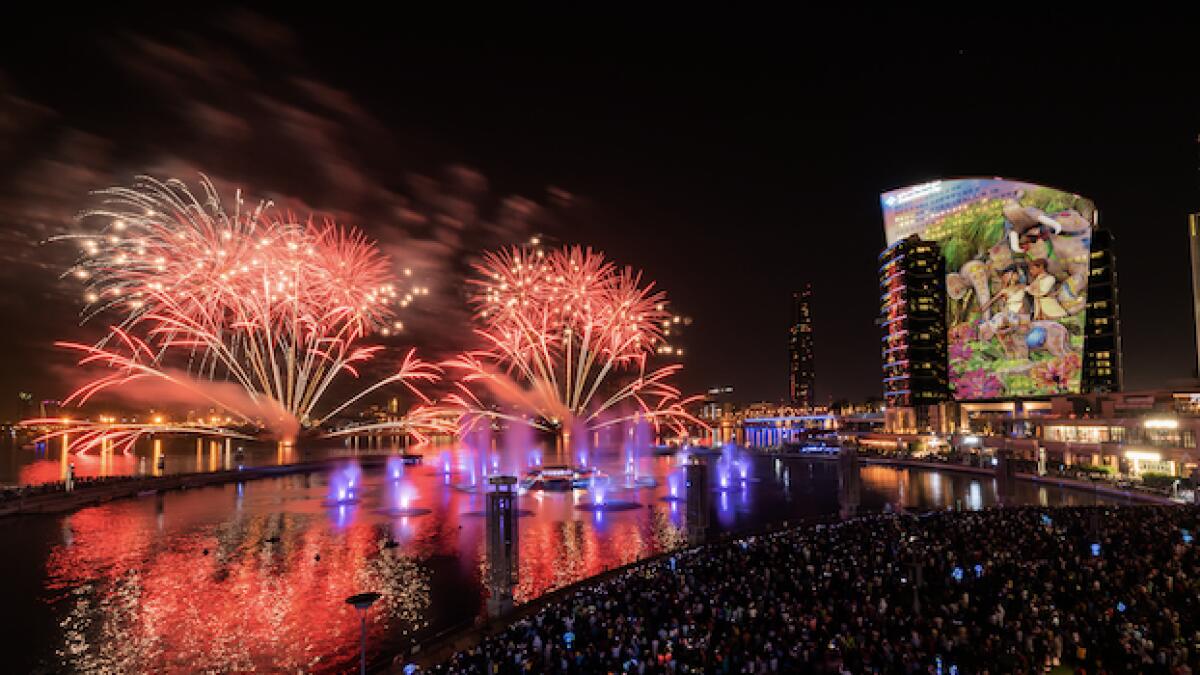 Dubai, Diwali, fireworks, laser show, discounts, raffle, Festival of Lights