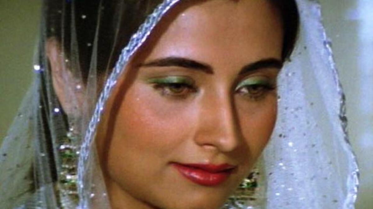 Pakistani singer Salma Agha to get life time Indian visa