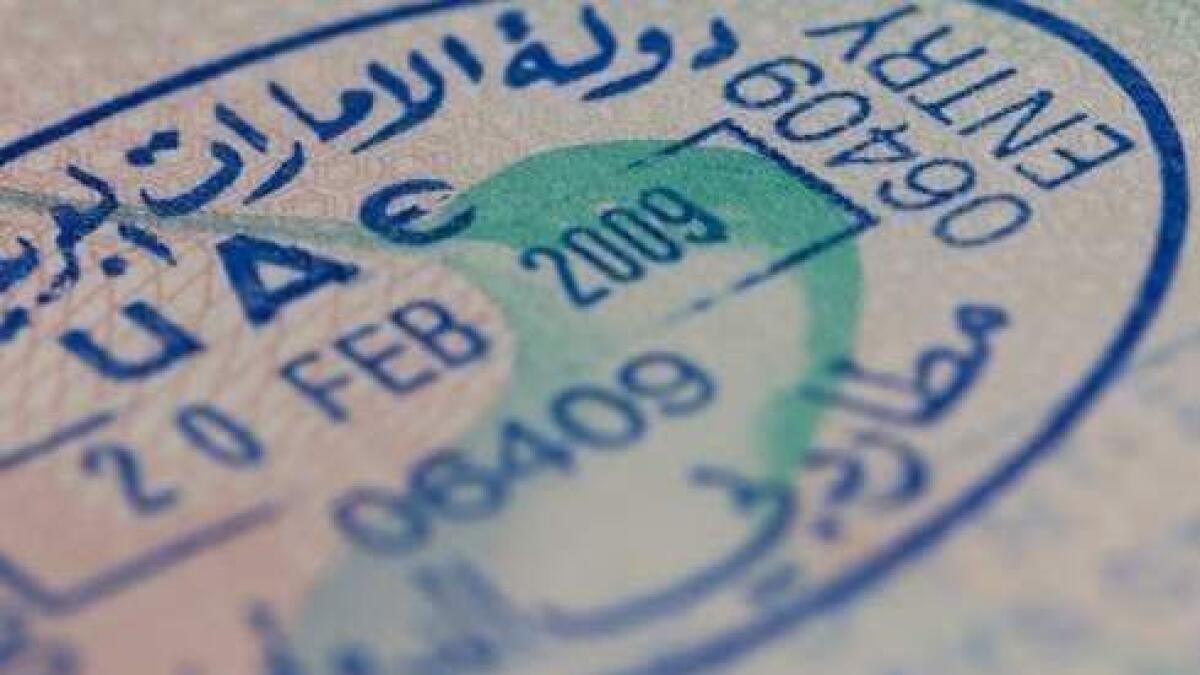 Asian forges dead mans signature to get UAE visa