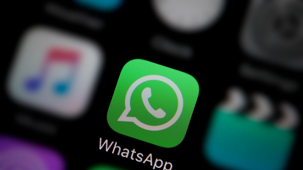 whatsapp, multiple devices, messaging service
