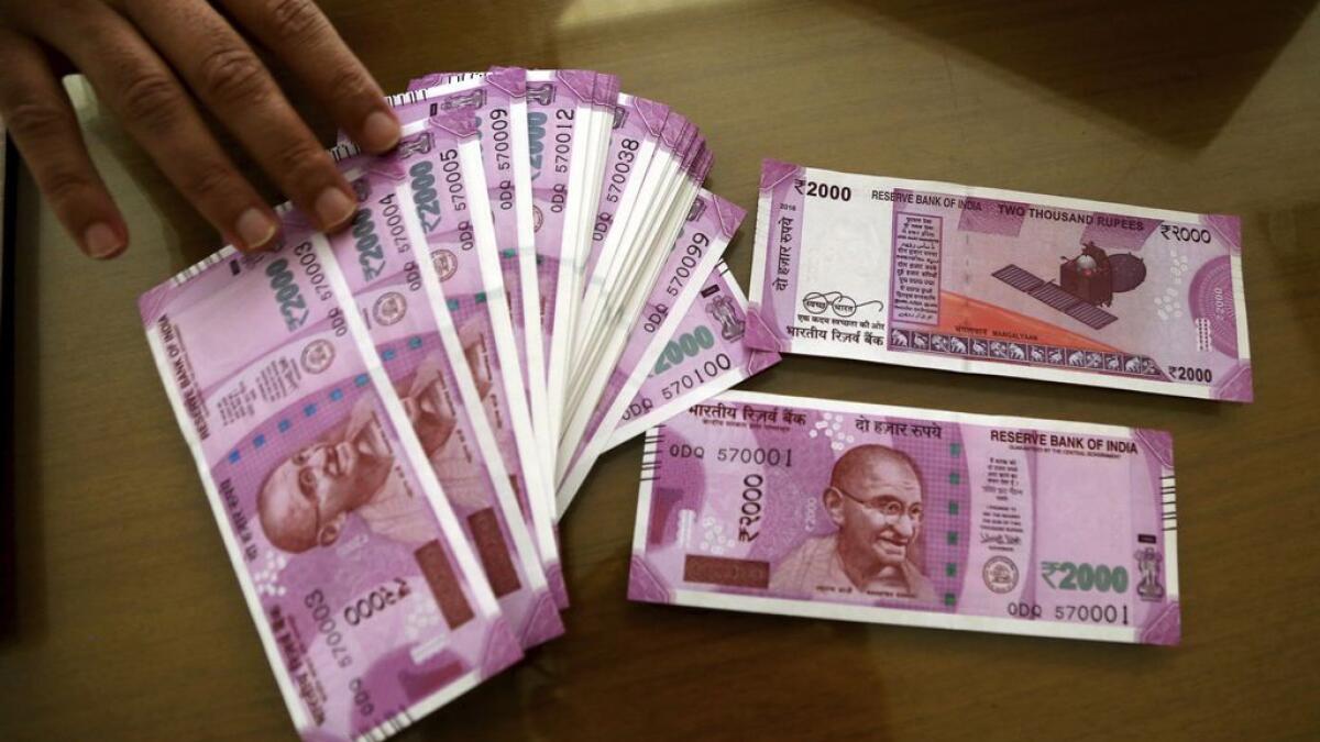What NRIs in UAE should do with Rs500, Rs1,000 notes