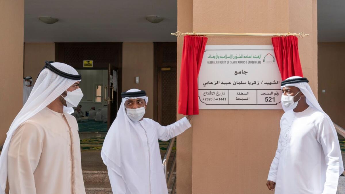 Sheikh Khalifa bin Tahnoon inaugurates the mosque. — Wam