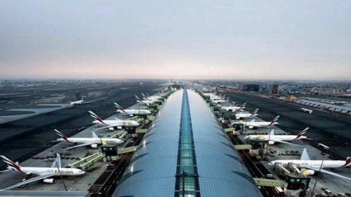 Flights delayed as  fog takes over UAE