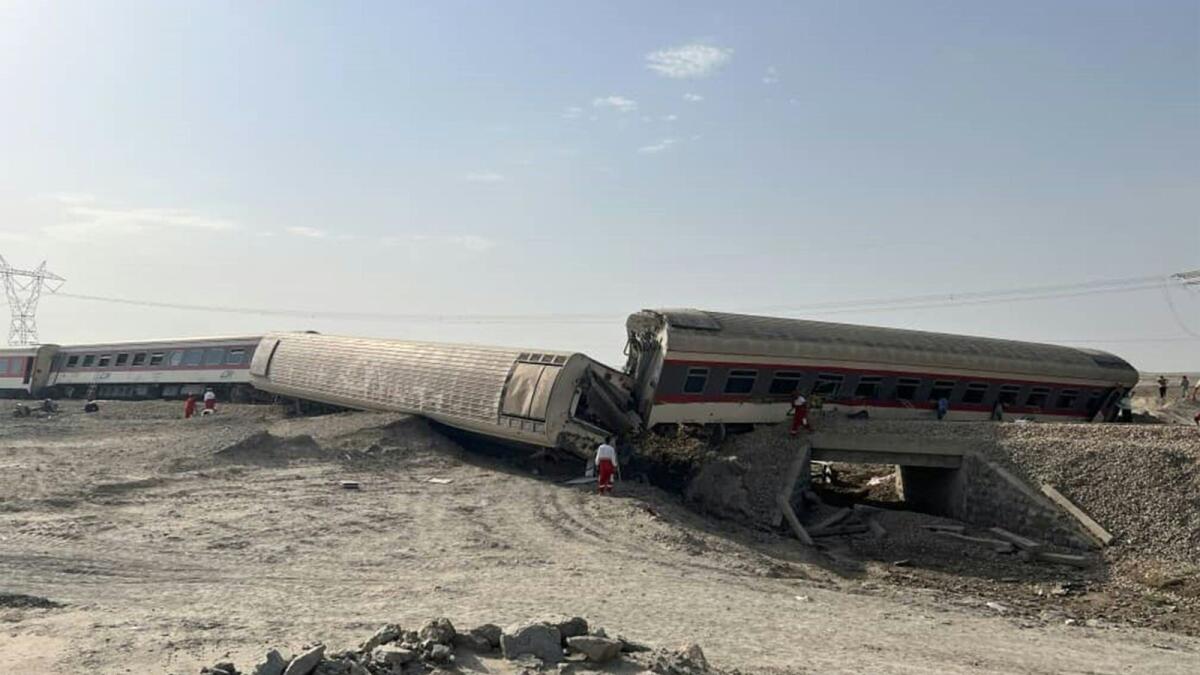 Rescuers at the scene of a train derailment near the central Iranian city of Tabas on the line between the Iranian cities of Mashhad and Yazd. Photo: AFP