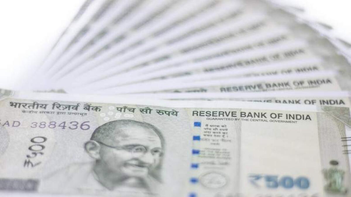 Rupee firms up, reaches 19.21 against dirham