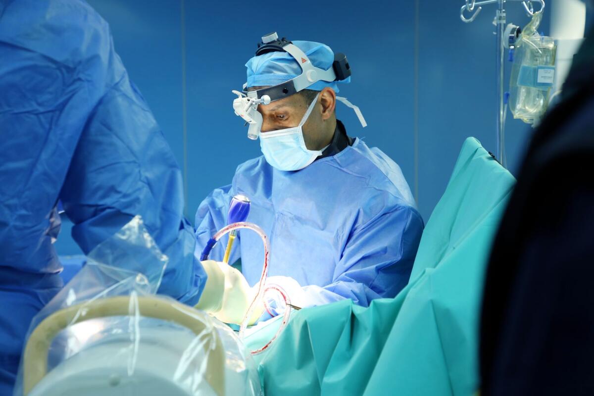 Dr. Firas M. Husban performing the VBT surgery at Burjeel Hospital, Dubai