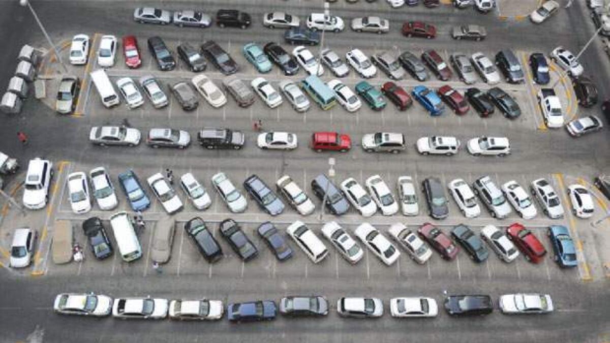 Free parking in Abu Dhabi for New Year holiday