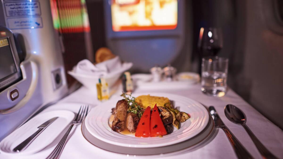 UAE airline to serve 1 million dates in Ramadan; issue iftar menu