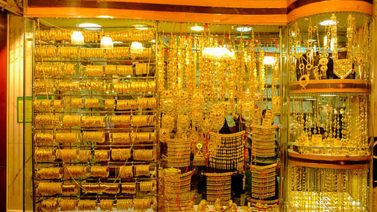 Dubai gold price slips slightly to Dh149 