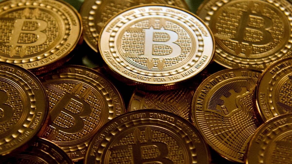 Bitcoin slips over 10% to 1-week low