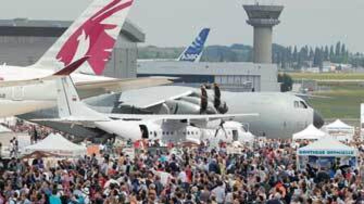 Dubai to keep aviation crown