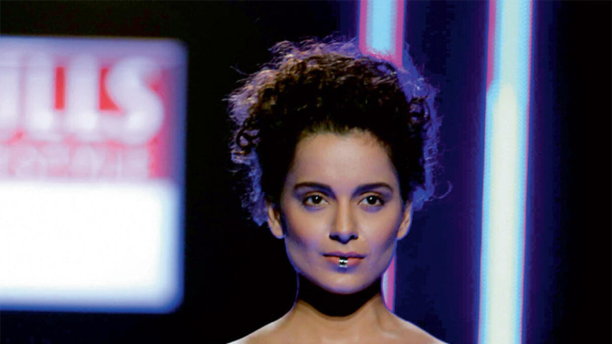 Kangana’s ‘oops’ moment on the runway