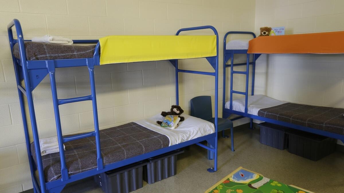Administration seeks to expand immigrant family detention