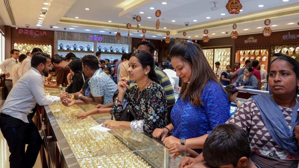 Dhanteras, Diwali, Dubai, Deira,  gold and diamond jewellery, gold price, Sharjah Gold Souq 