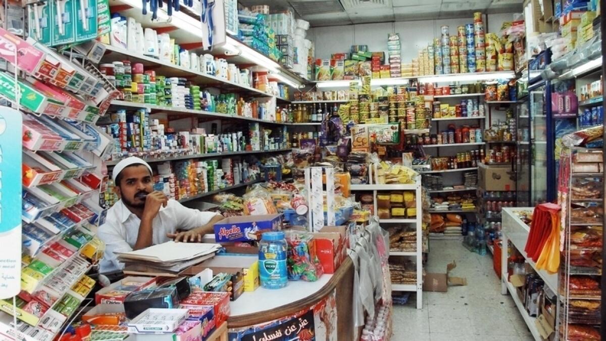 supermarket robbery, break in, uae supermarket, duo, pakistani, crime, sharjah, Dh500, cigarettes, arrested, robbery