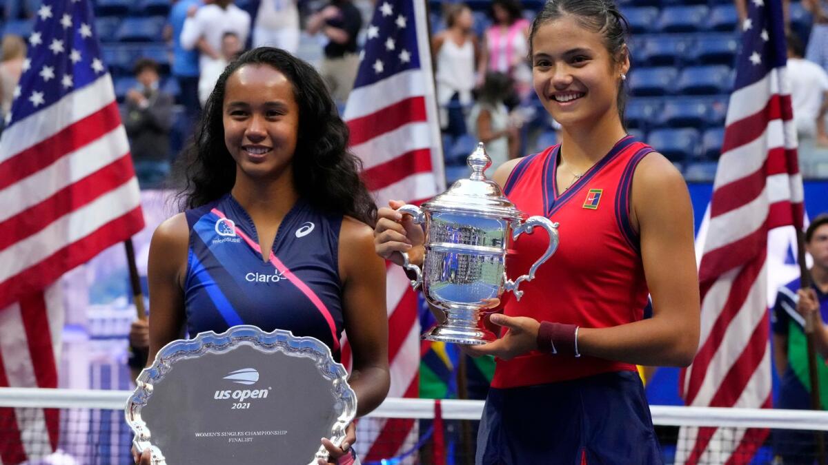 Emma Raducanu (right) beat Leylah Fernandez in a historic all-teen US Open final. (AFP)