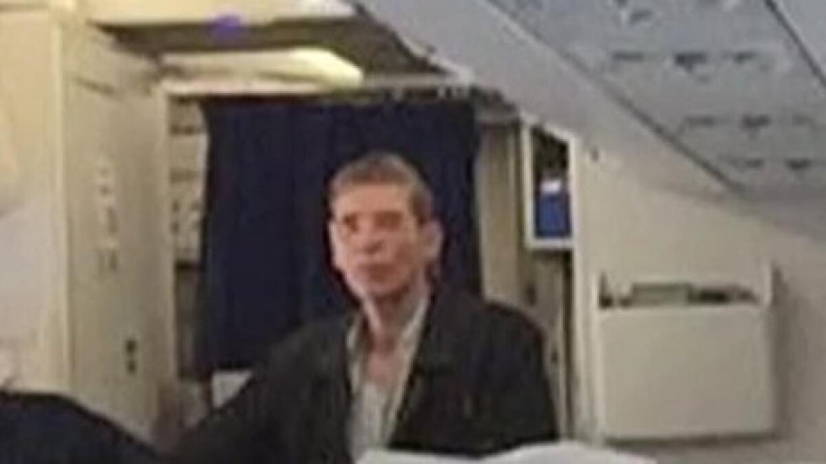 First picture of EgyptAir hijacker