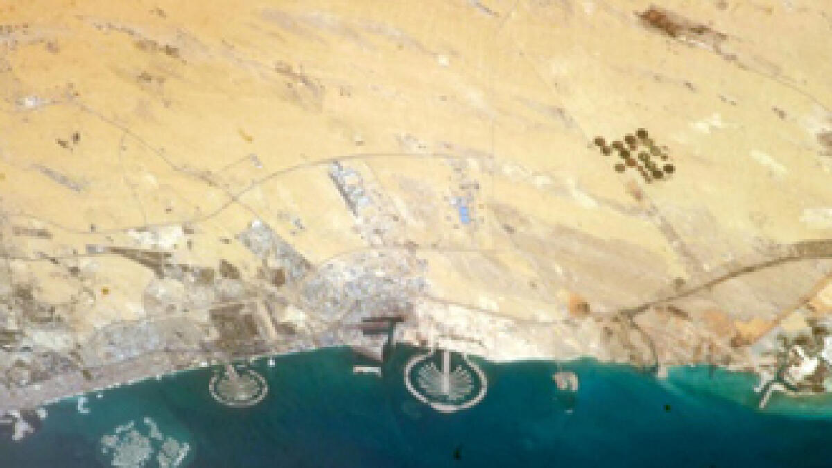A spectacular view of Dubai coastline from space!
