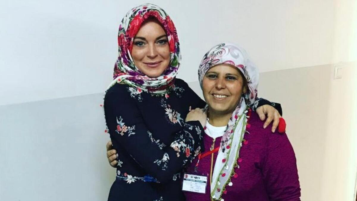 Lindsay Lohan reveals that ARABIC is behind her new accent  