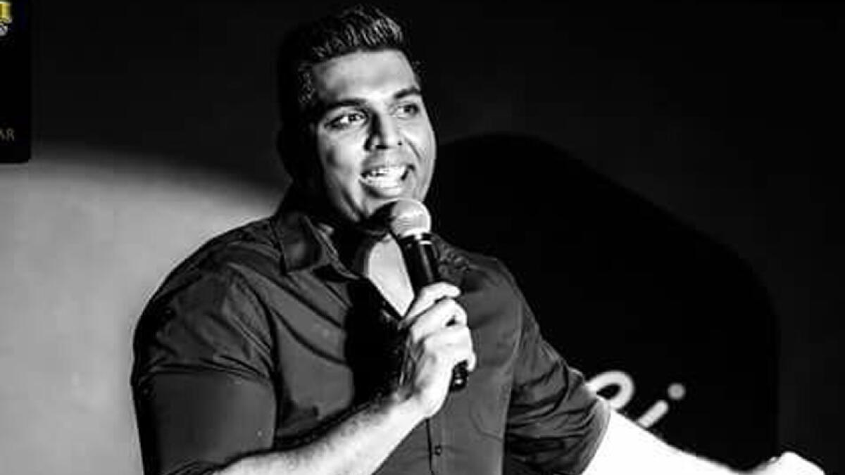 comedian dies on stage, Manjunath Naidu, Al Barsha, Dubai, comedian dies during performance