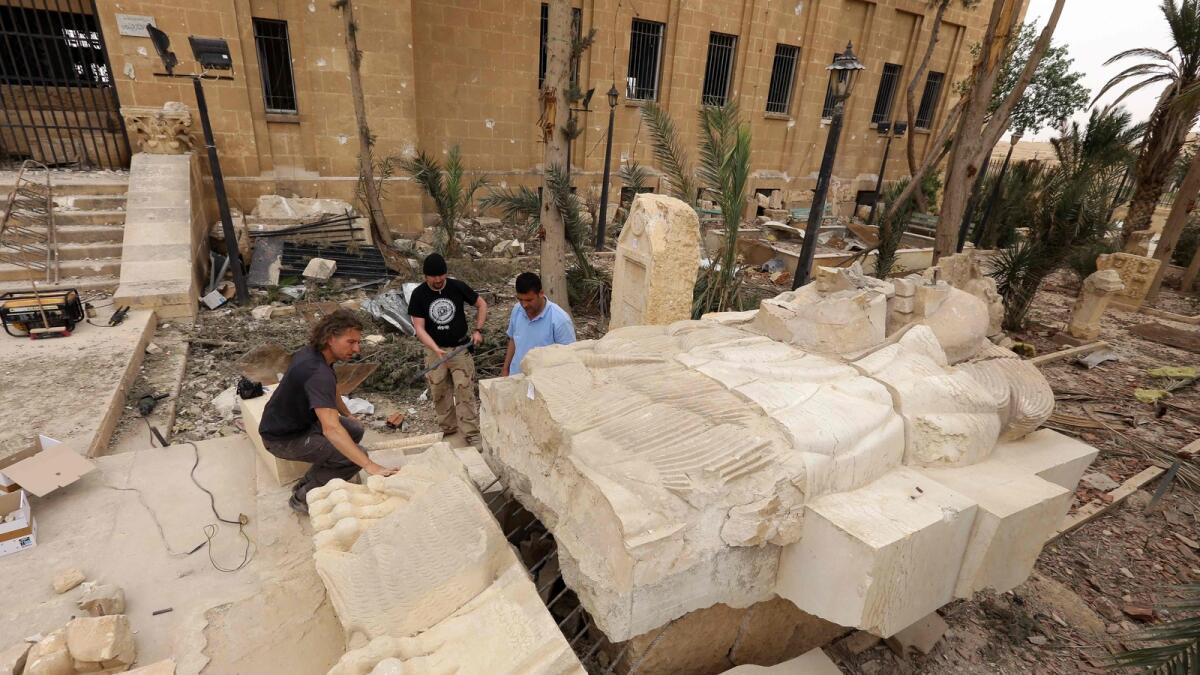 Polish experts begin repair of Palmyras famed statue 