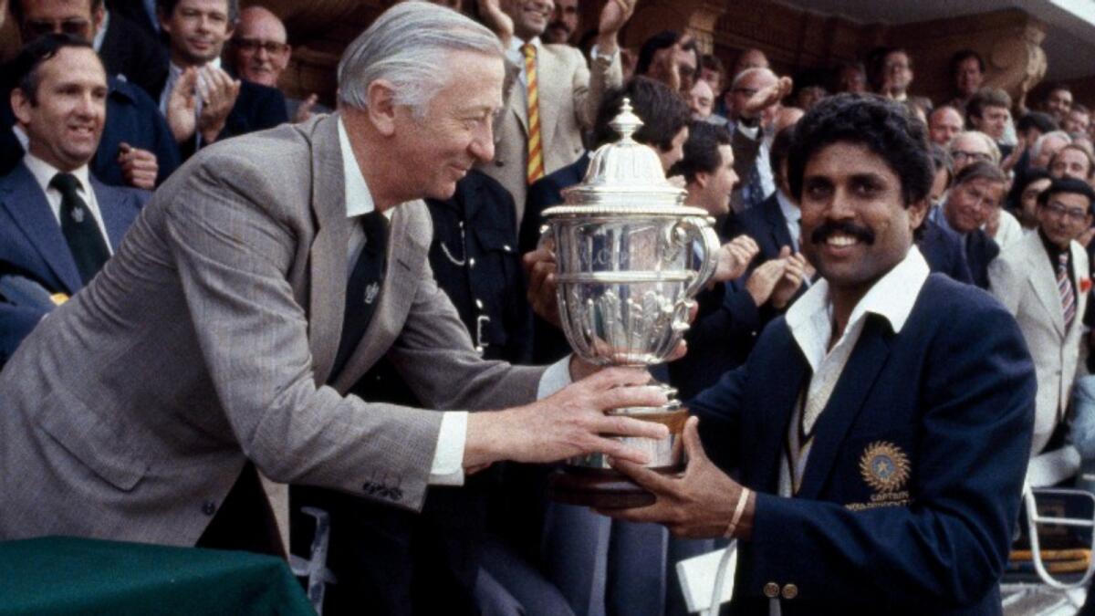 Indian legend Kapil Dev with the 1983 World Cup trophy. (ICC Twitter)