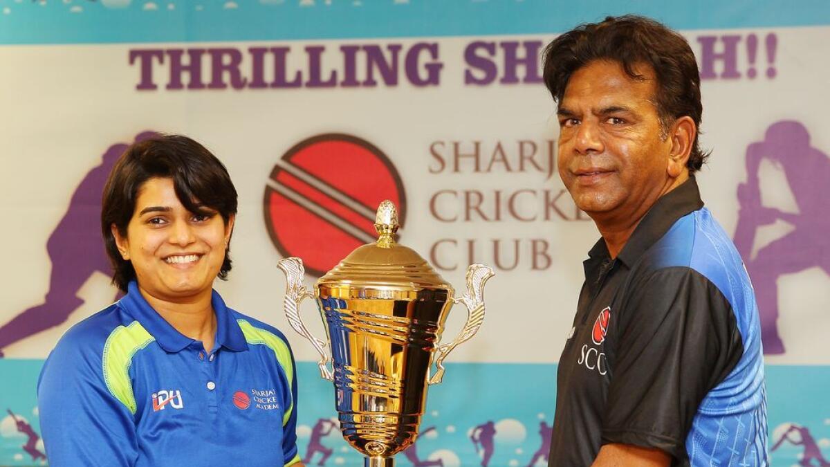 Skipper Charvi Bhatt receiving the Danube Cup for the SCA-Andhra Pradesh T20 series in Guntur.