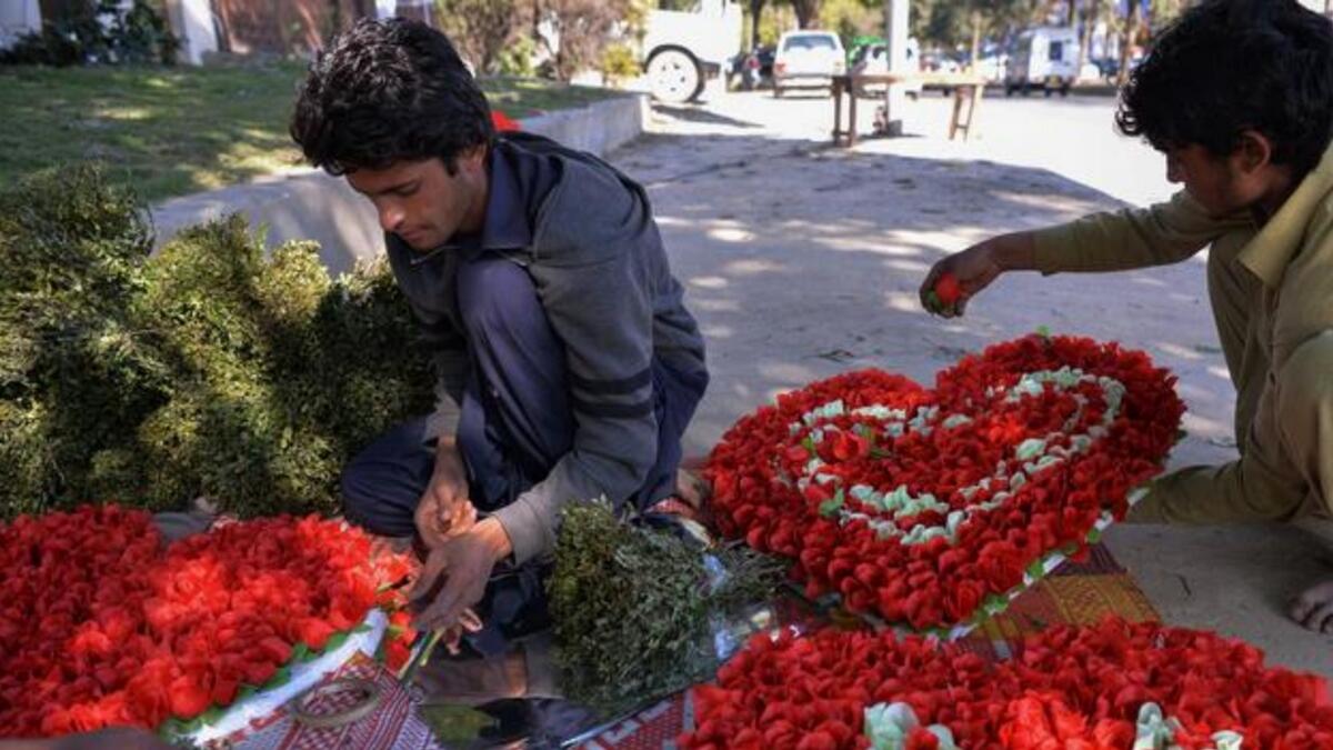 Pakistan university rebrands Valentines Day as Sisters Day 