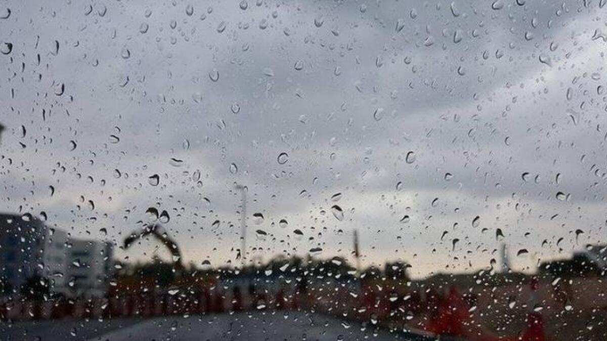 Drive safe on wet roads, its going to rain in UAE