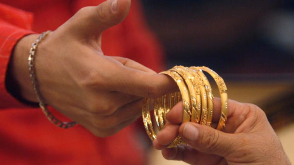 Dubai gold prices drop to 6-month low, 22k priced at Dh144