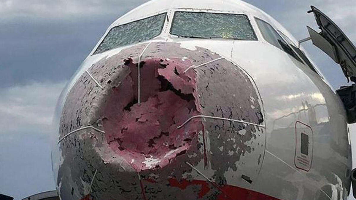 Video: Pilot lands plane blind after hailstones damage windscreen