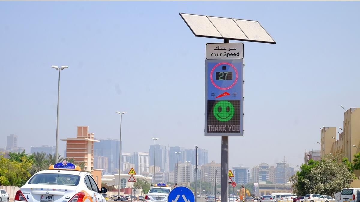 pledge, Dubai Police, zero accidents, Drivers, A Day Without Accidents, bad behaviour, road safety pledge, 