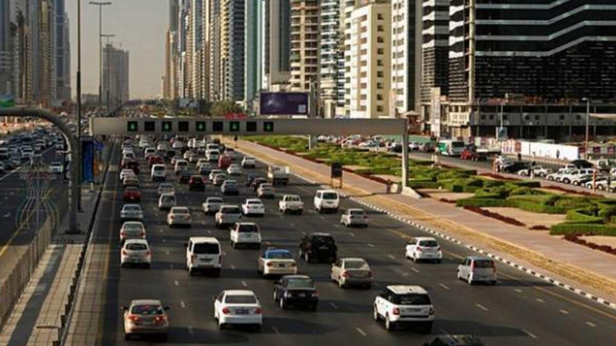 Nearly 2,400 speeding tickets on MBZ, Emirates Road after new speed limits