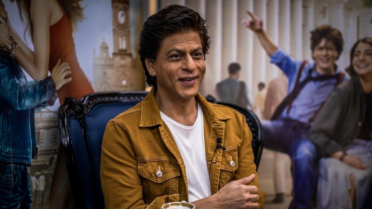 Im like a bad habit, you cant kick it: Shah Rukh Khan
