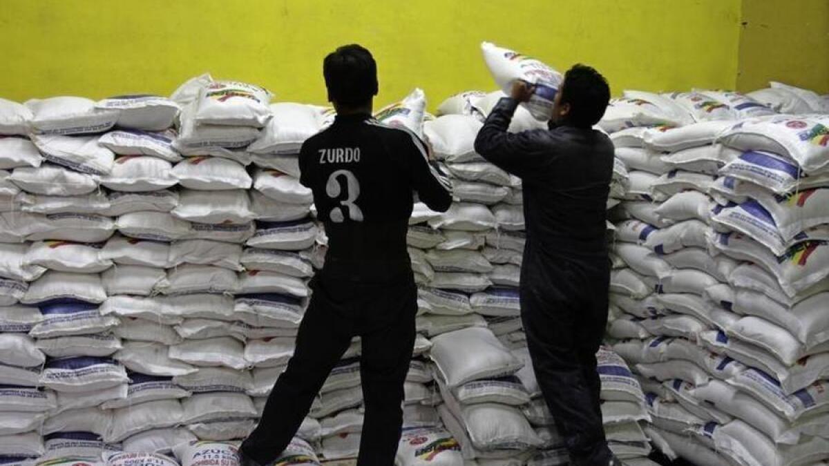 UAE, Saudi Arabia halt white sugar exports to Qatar 