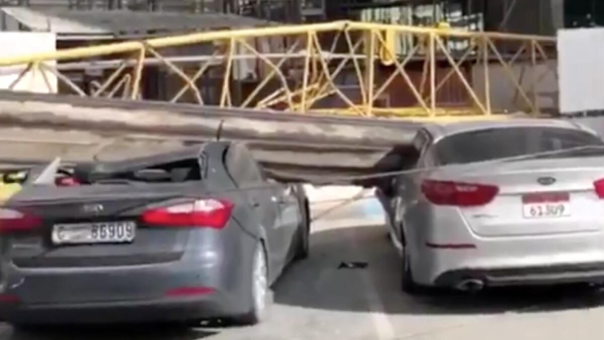 Video: Crane collapses in Abu Dhabi, crushes seven cars