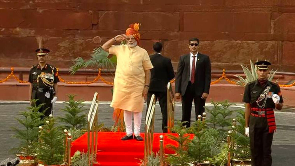 Highlights: Modi greets Indians on Independence Day