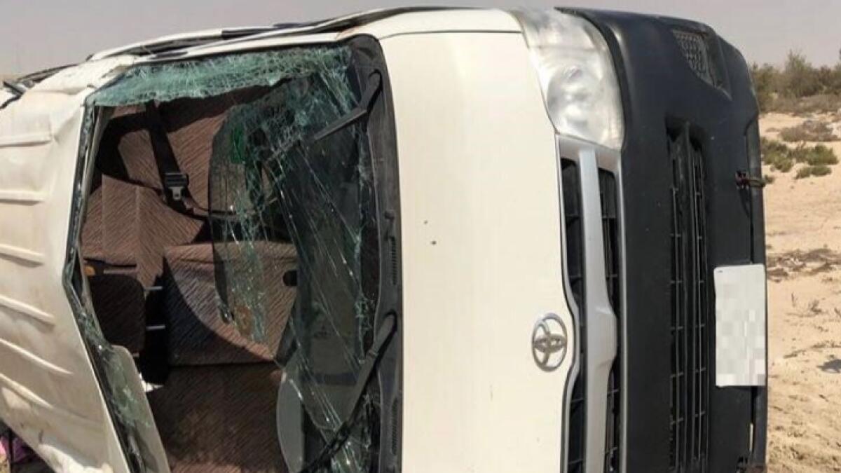 Bus overturns as tyre bursts in Abu Dhabi, six injured
