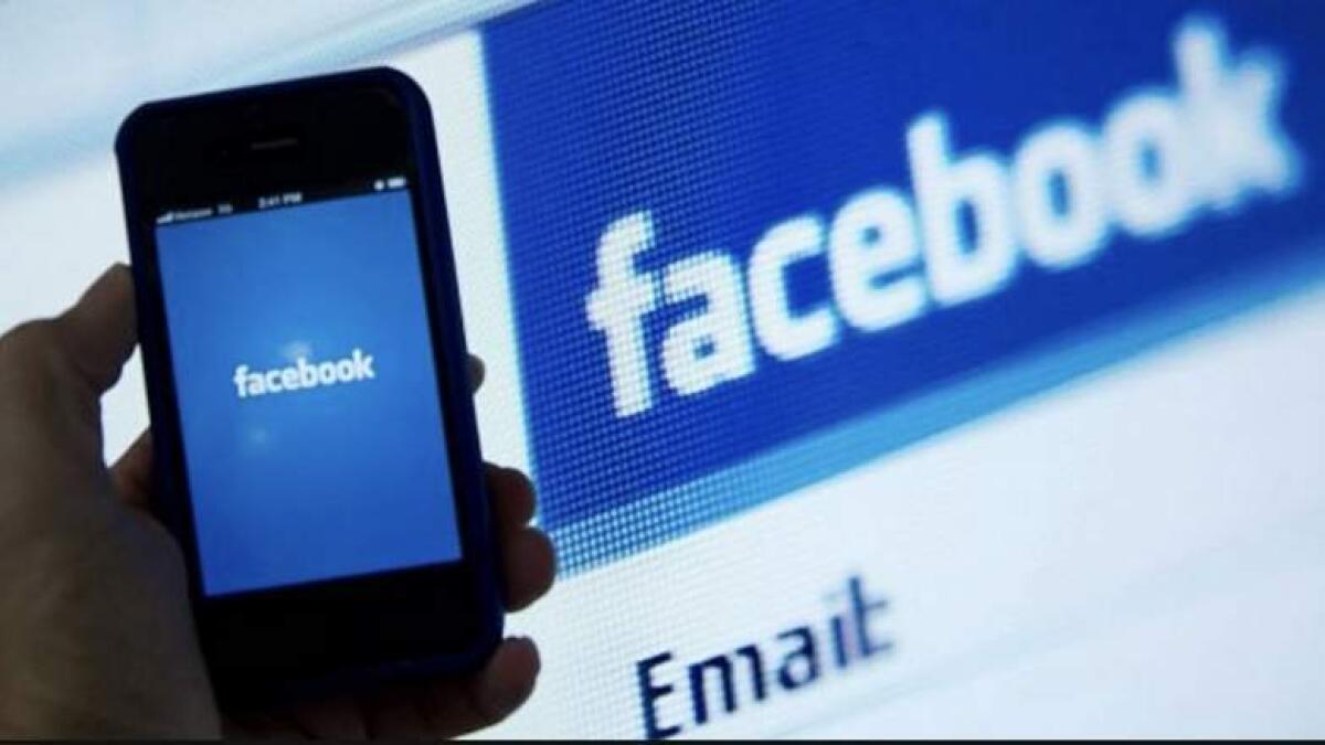 Facebook deletes 652 fake accounts targeting world politics